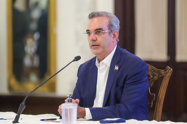 Presidente Abinader realiza importantes cambios en su gabinete