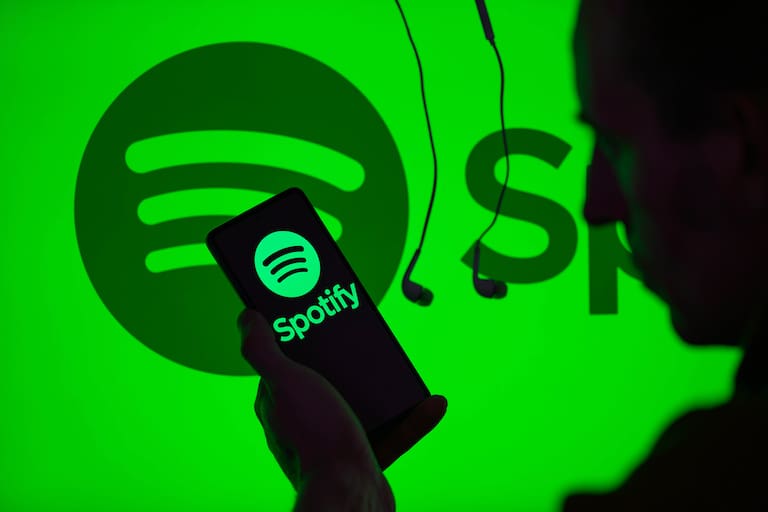 Spotify elimina versiones APK piratas y advierte sobre riesgos de seguridad