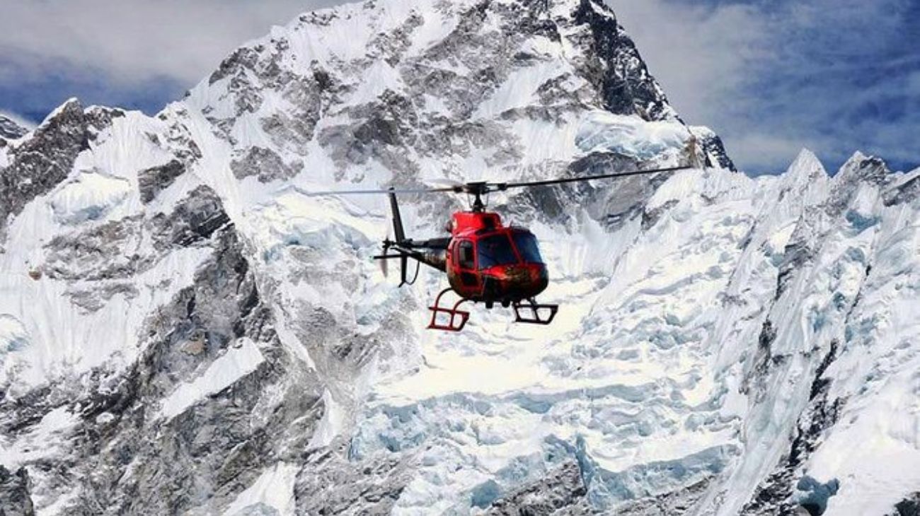 Escándalo en el Everest: Guías acusados de envenenar escaladores para cobrar seguros de rescate
